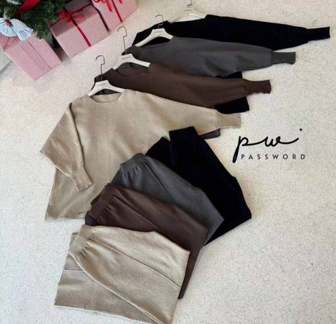 Women Knitted Batwing Pullover With Long Straight Cut Pant